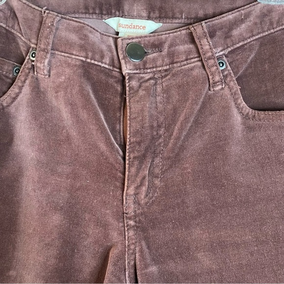 Sundance Womans Velvet Velour Pants Burgundy Mid Rise Slim Straight Leg SZ 8P - Picture 8 of 9